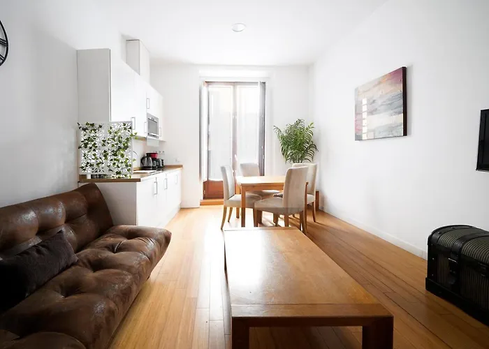 Cuento Apartments
